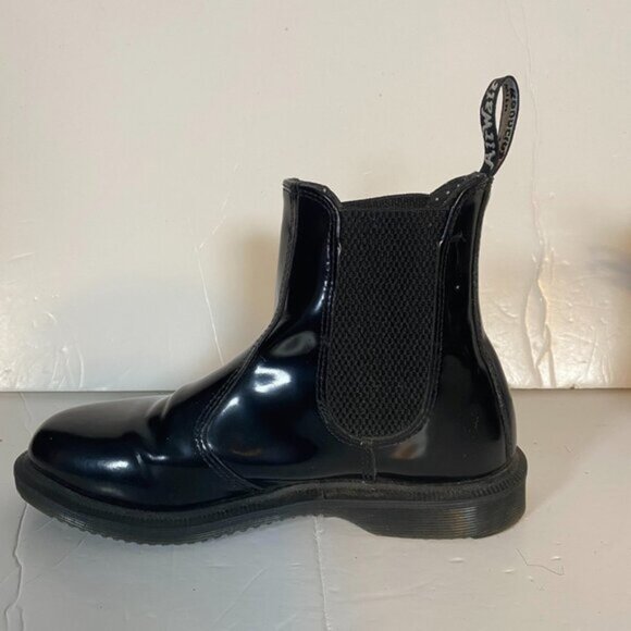 Dr. Martens AirWair Black Patent Leather Women’s Chelsea Boots Size 6 - Picture 6 of 13